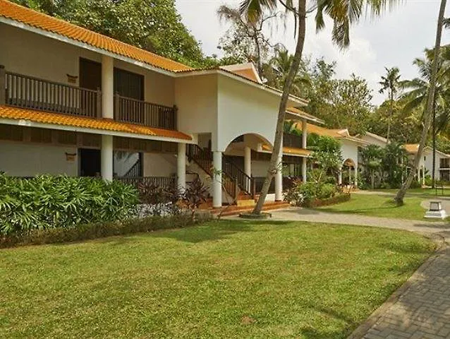 **** Semesteranläggning (resort) Club Mahindra Ashtamudi Hotell Nīndakara Indien