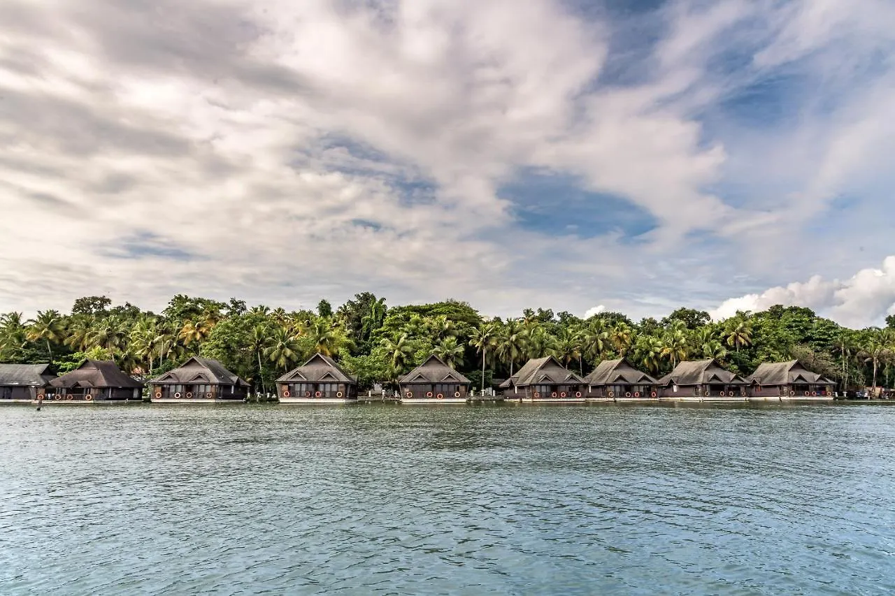 Club Mahindra Ashtamudi Hotell Nīndakara Semesteranläggning (resort)