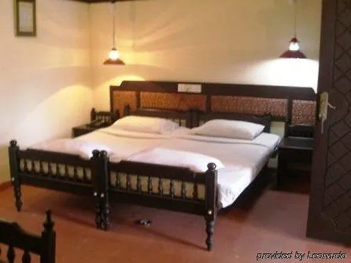 Club Mahindra Ashtamudi Hotell Nīndakara Semesteranläggning (resort)