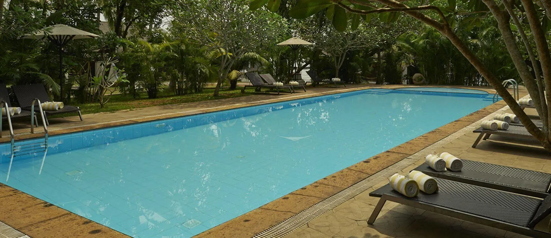 Club Mahindra Ashtamudi Hotell Nīndakara