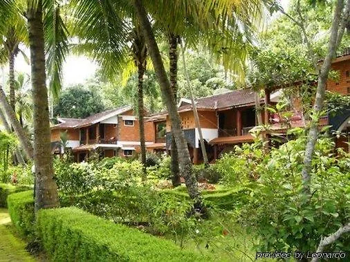 Club Mahindra Ashtamudi Hotel Nīndakara 4*,